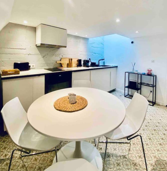 *Astoria 6* Appart Cosy En Plein Centre Виши Экстерьер фото
